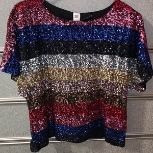 Gap colorful sequenced top